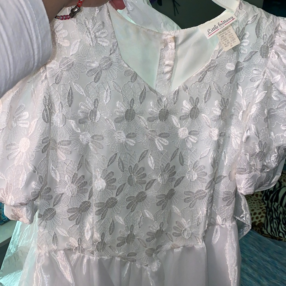 Size 16 girls white with lace detail dress